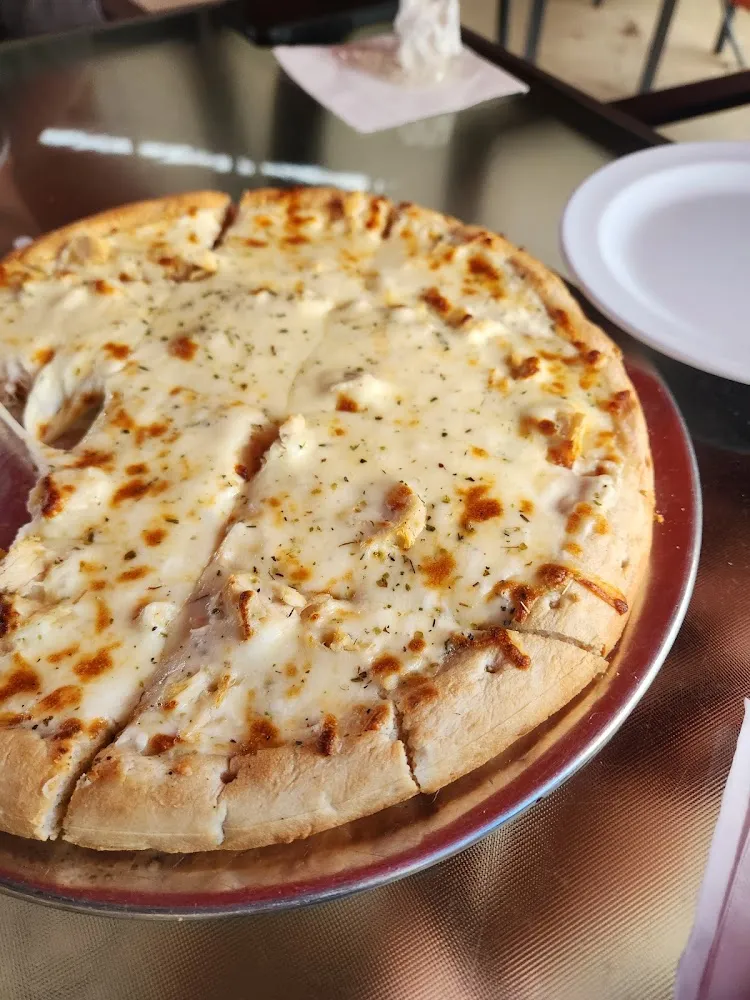 Chicken Alfredo Thin Pizza